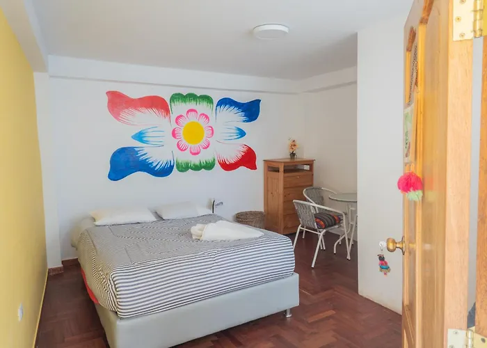 Bed & Breakfast B Stylish Matrimonial For A Comfortable *